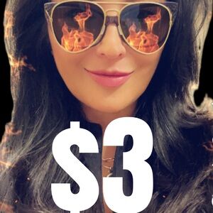 $3 clearance item as described during the life show.